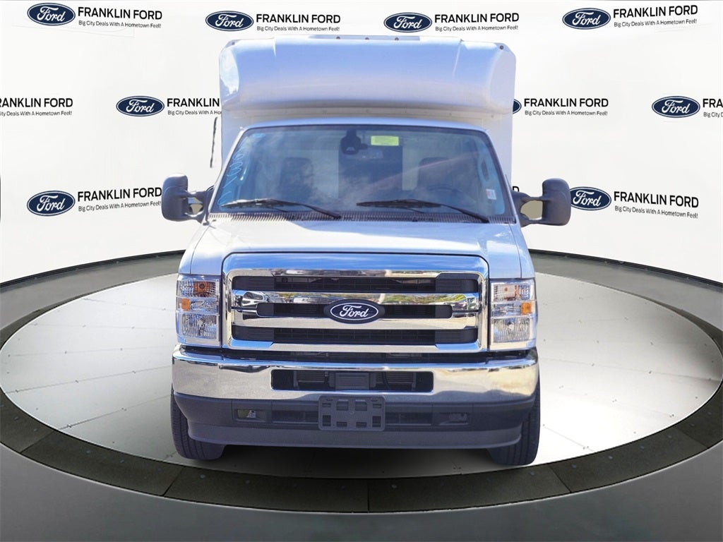 2026 Ford E-350SD w/ 11' Reading Classic Service Van Body Cutaway