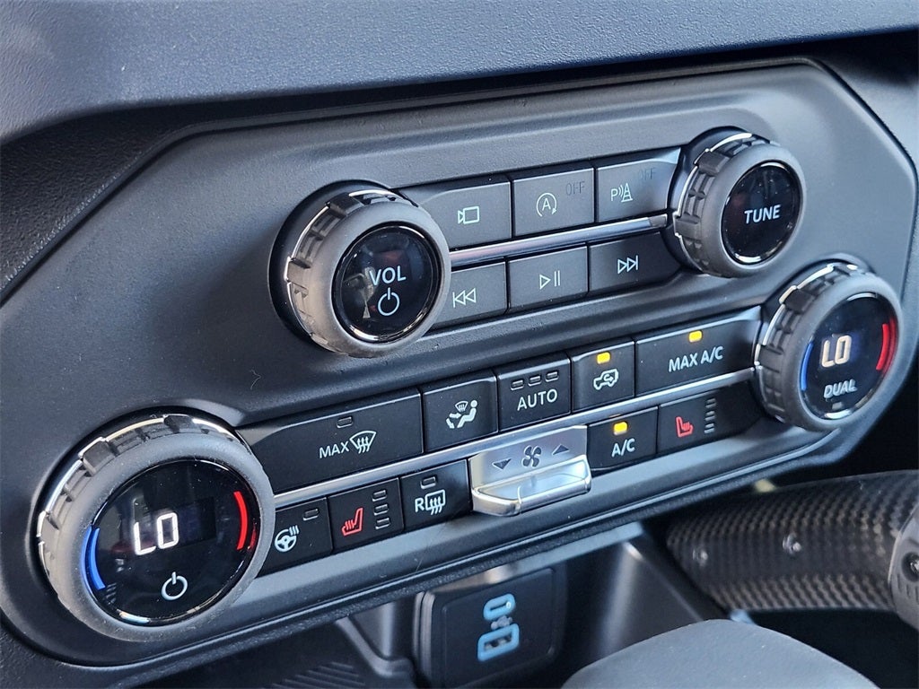 2025 Ford Bronco Raptor