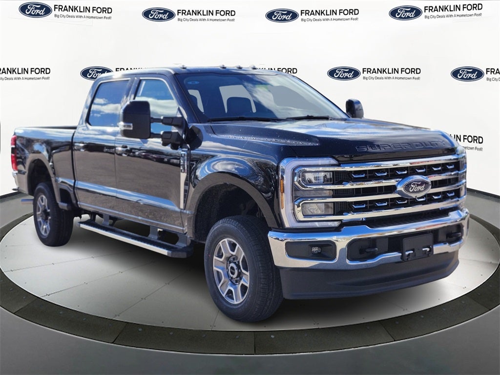 2026 Ford F-350SD Lariat