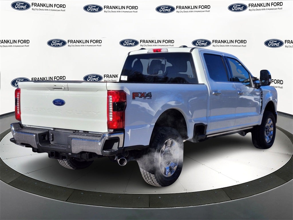 2026 Ford F-350SD Lariat