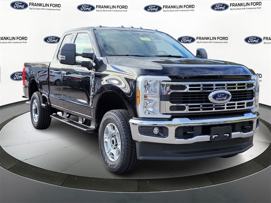 2026 Ford F-350SD XLT