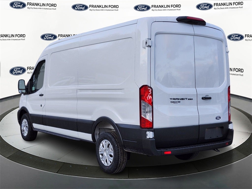 2026 Ford Transit-250 Med Roof LWB