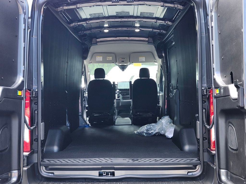 2026 Ford Transit-250 Med Roof LWB