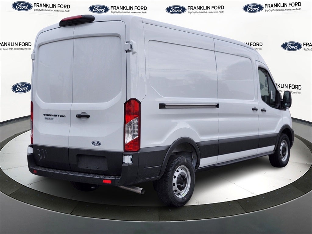 2026 Ford Transit-250 Med Roof LWB