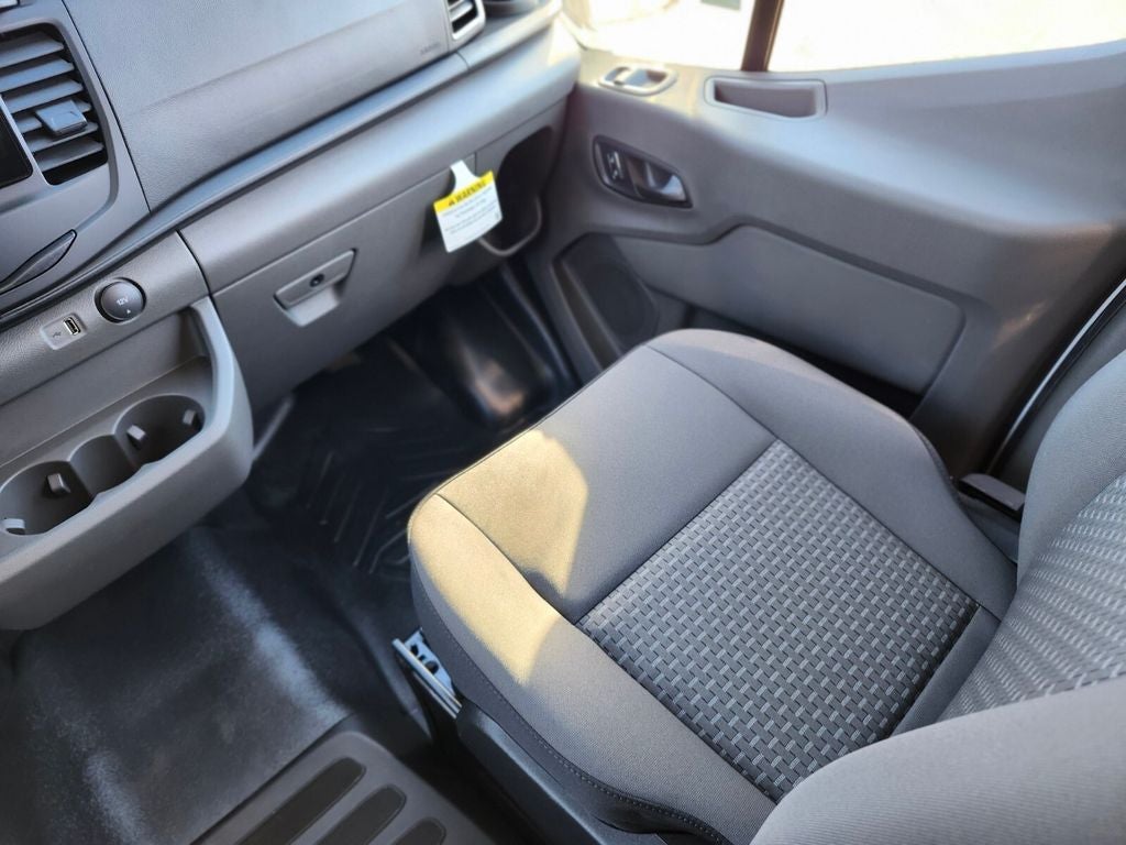 2026 Ford Transit-250 Med Roof LWB