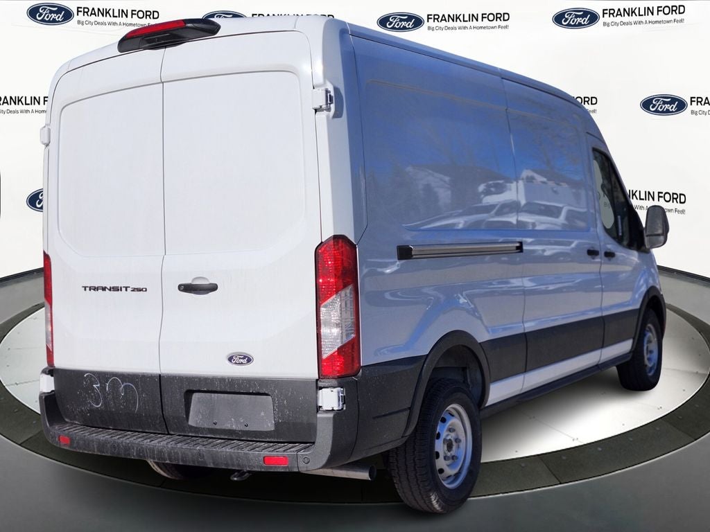 2026 Ford Transit-250 Med Roof LWB