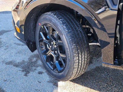 2026 Ford Maverick Lobo High