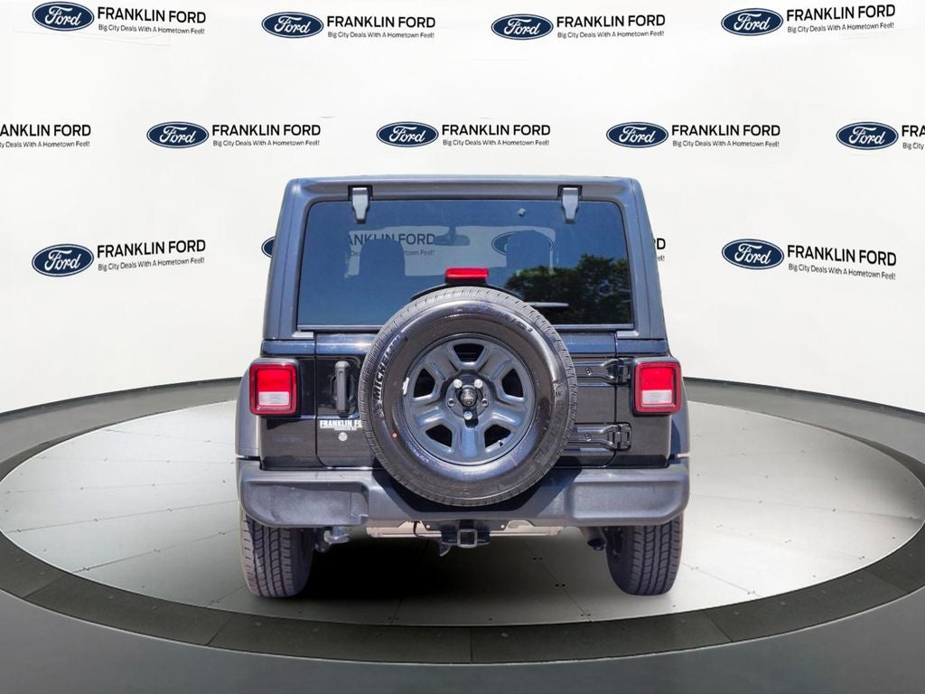 2022 Jeep Wrangler Unlimited Sport