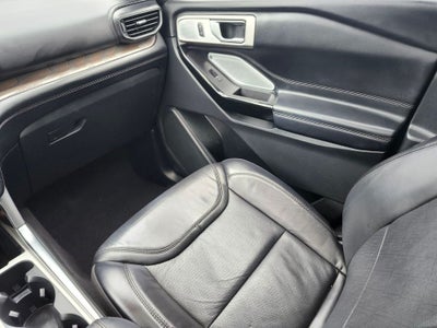 2022 Ford Explorer Platinum