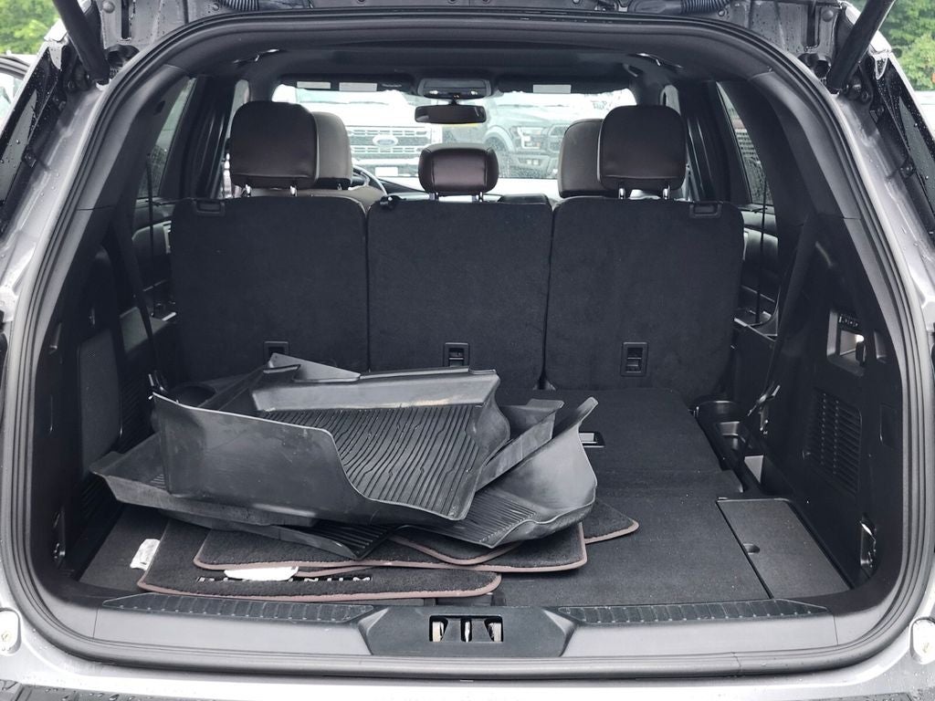 2022 Ford Explorer Platinum