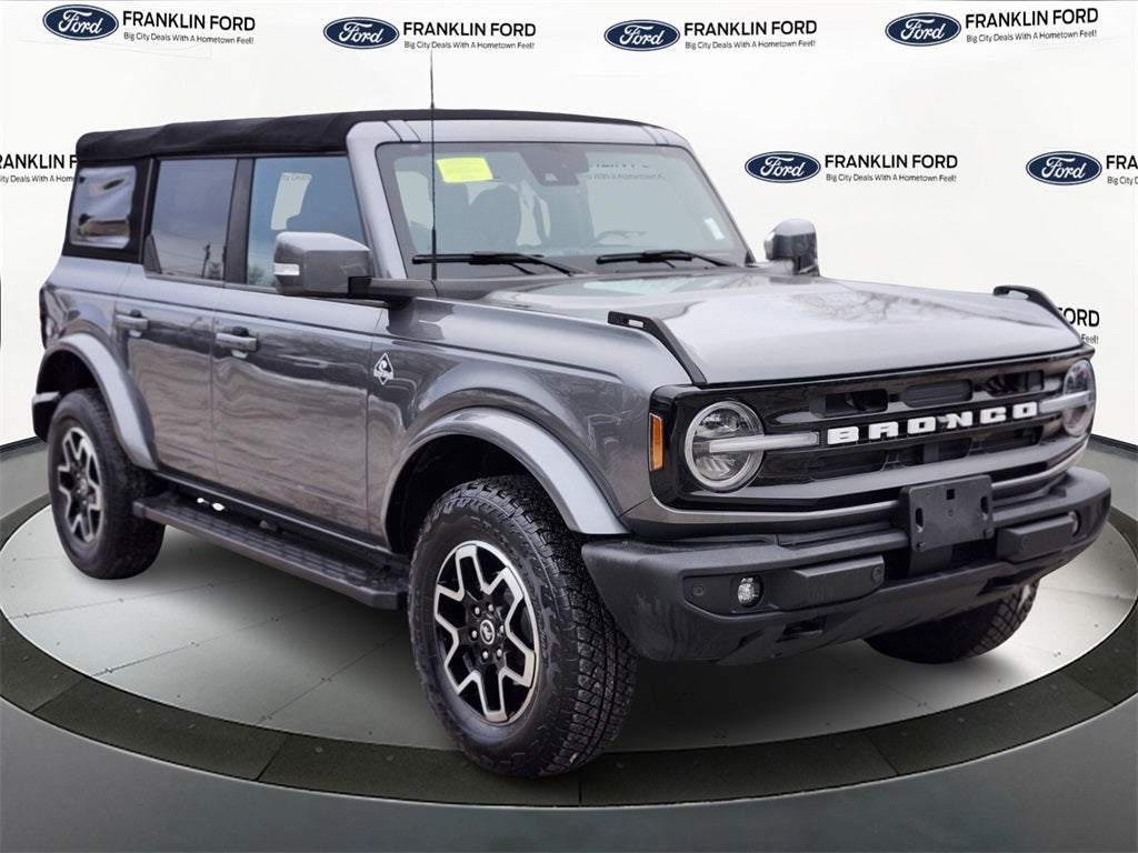 2022 Ford Bronco Outer Banks