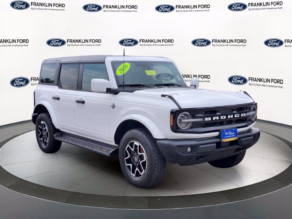 2026 Ford Bronco Outer Banks