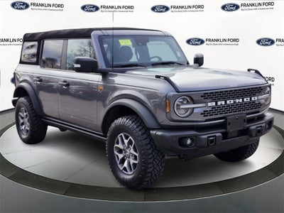 2023 Ford Bronco Base