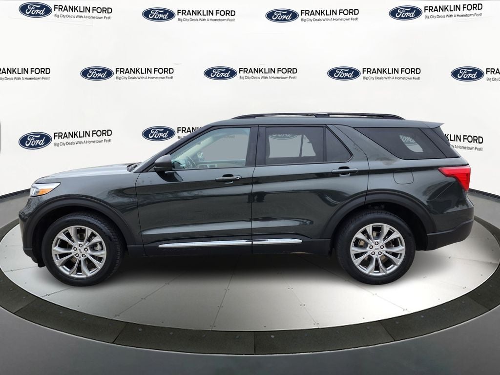 2023 Ford Explorer XLT