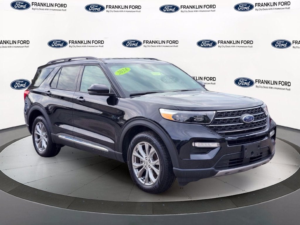 2024 Ford Explorer XLT