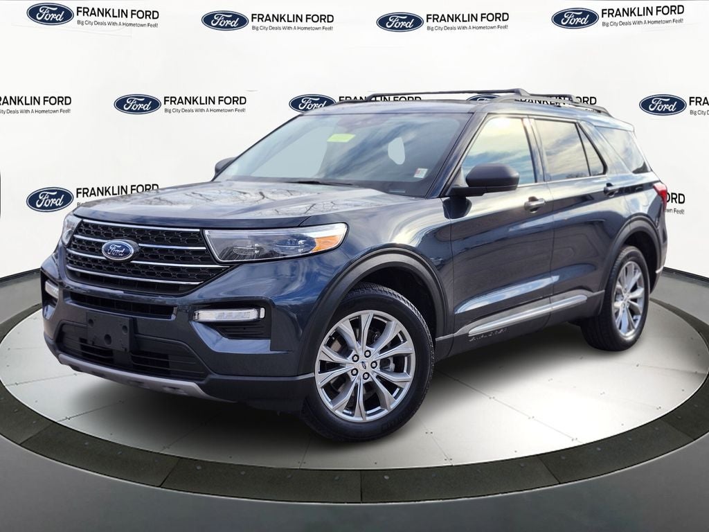 2023 Ford Explorer XLT