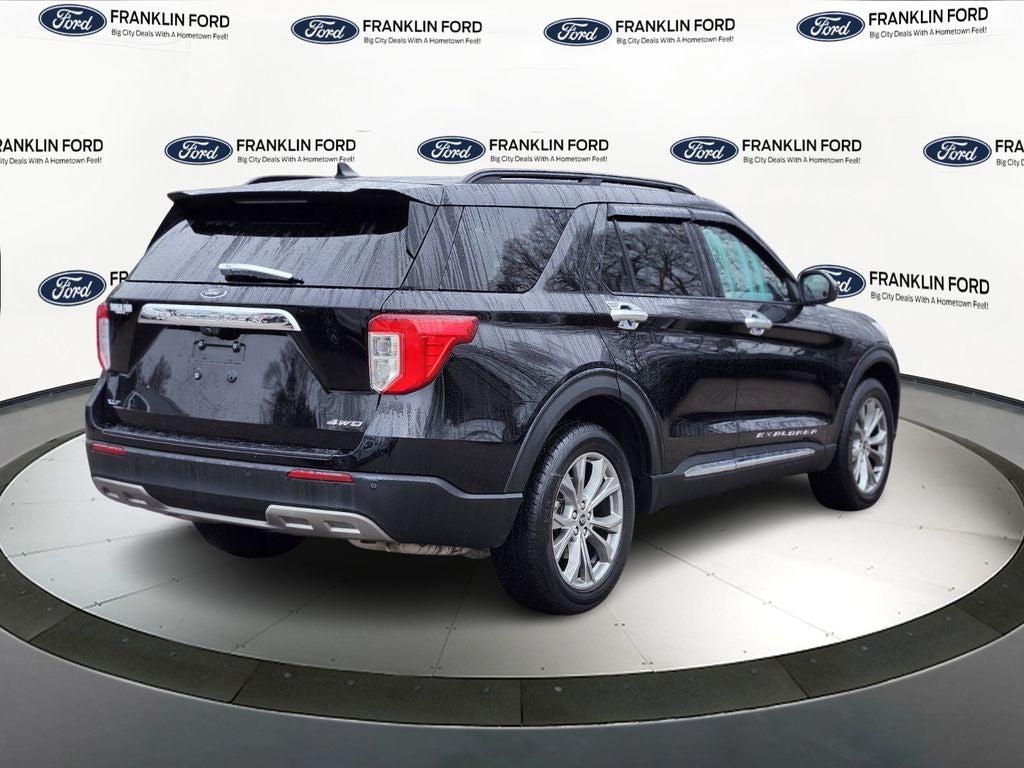 2022 Ford Explorer XLT