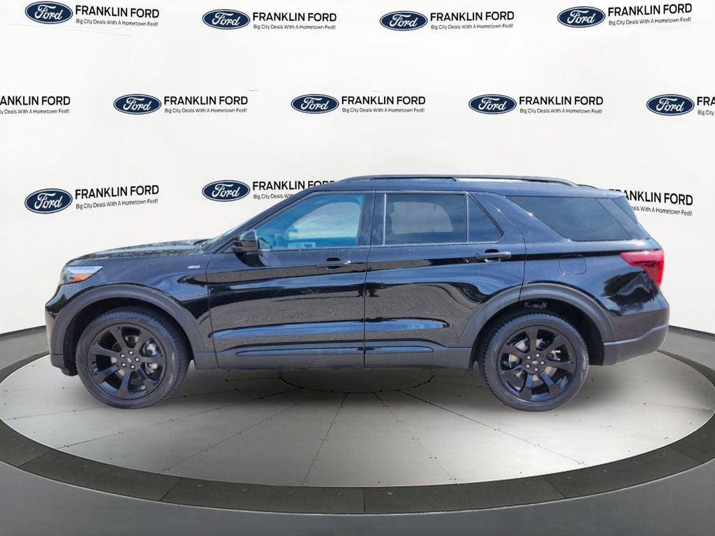 2023 Ford Explorer ST-Line