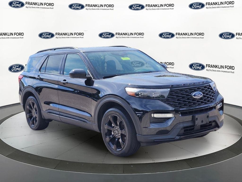 2023 Ford Explorer ST-Line