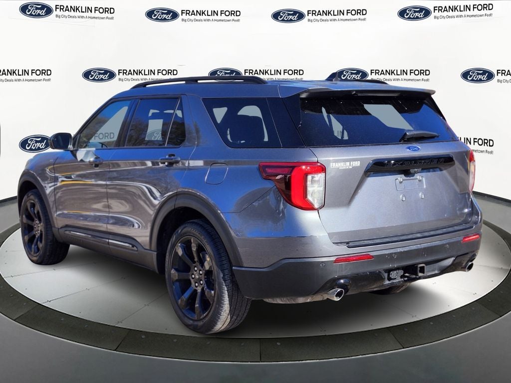 2022 Ford Explorer ST-Line