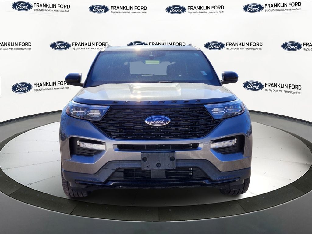 2022 Ford Explorer ST-Line
