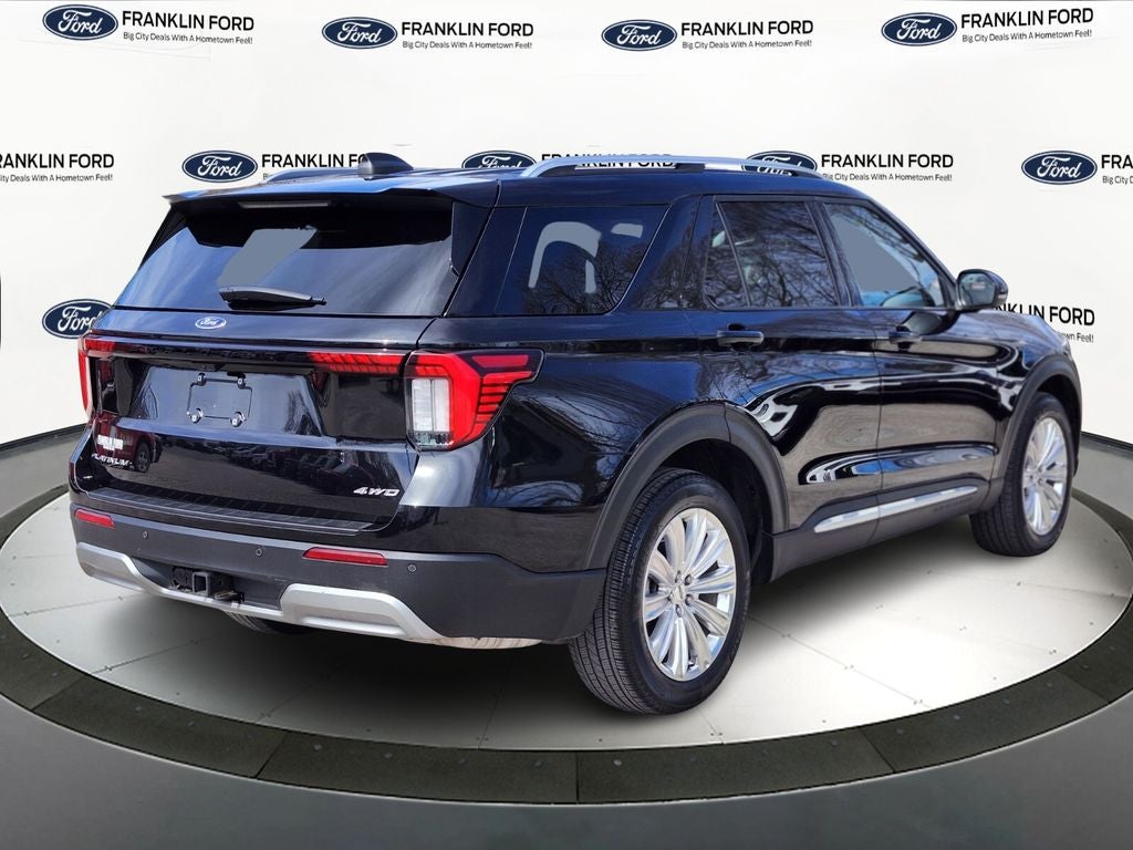 2025 Ford Explorer Platinum