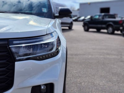 2025 Ford Explorer ST