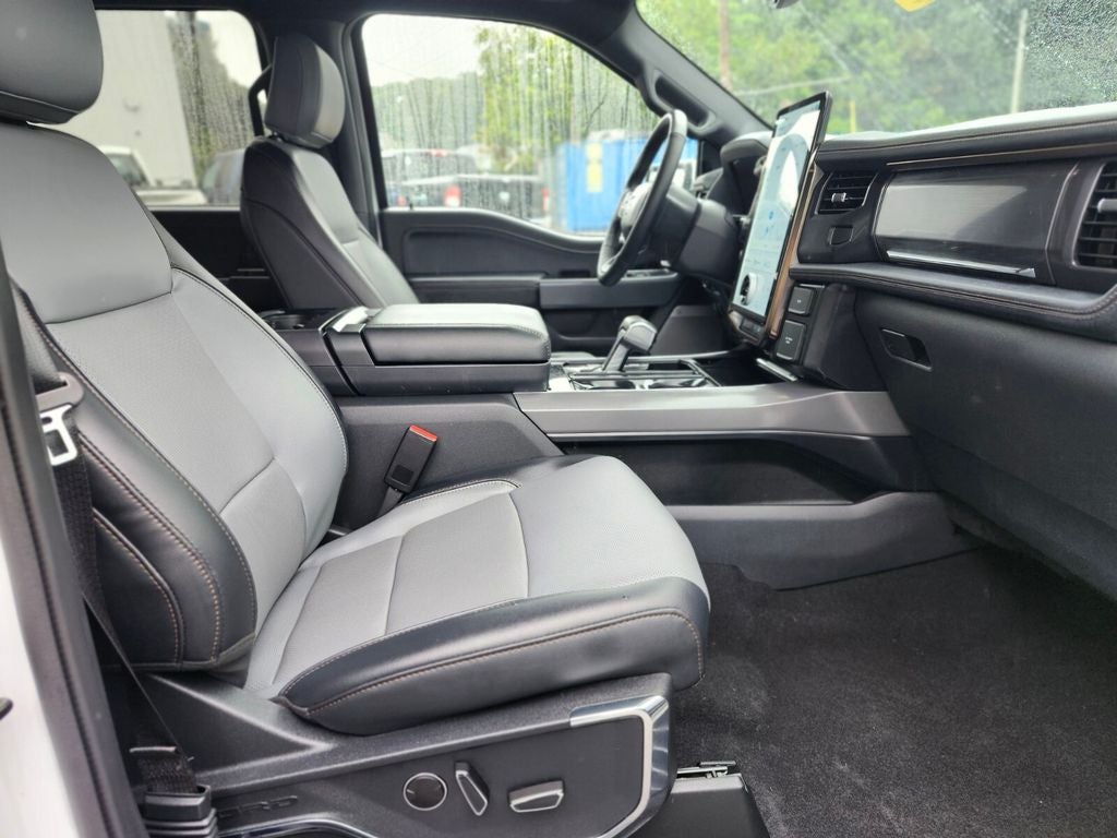 2023 Ford F-150 Lightning Lariat