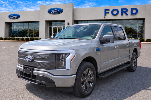 2024 Ford F-150 Lightning Lariat
