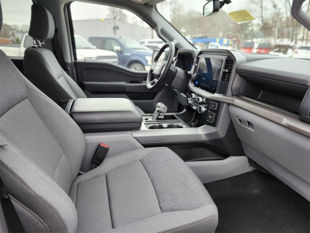 2025 Ford F-150 Lightning XLT