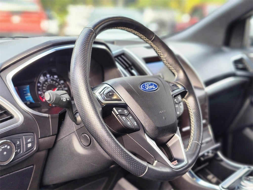 2020 Ford Edge ST
