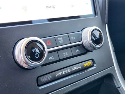 2024 Ford Edge SE