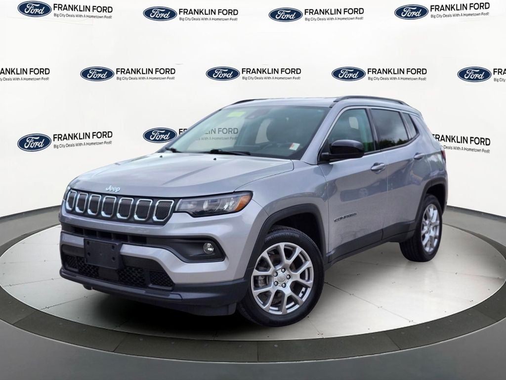 2022 Jeep Compass Latitude Lux