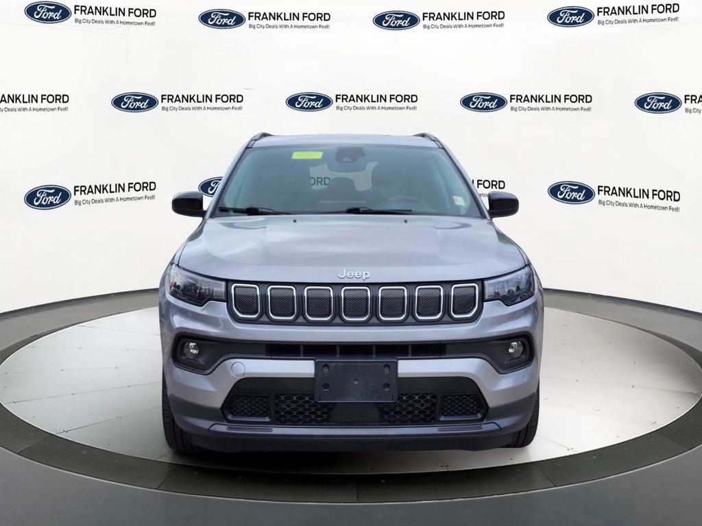 2022 Jeep Compass Latitude Lux