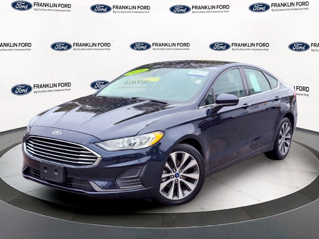 2020 Ford Fusion SE