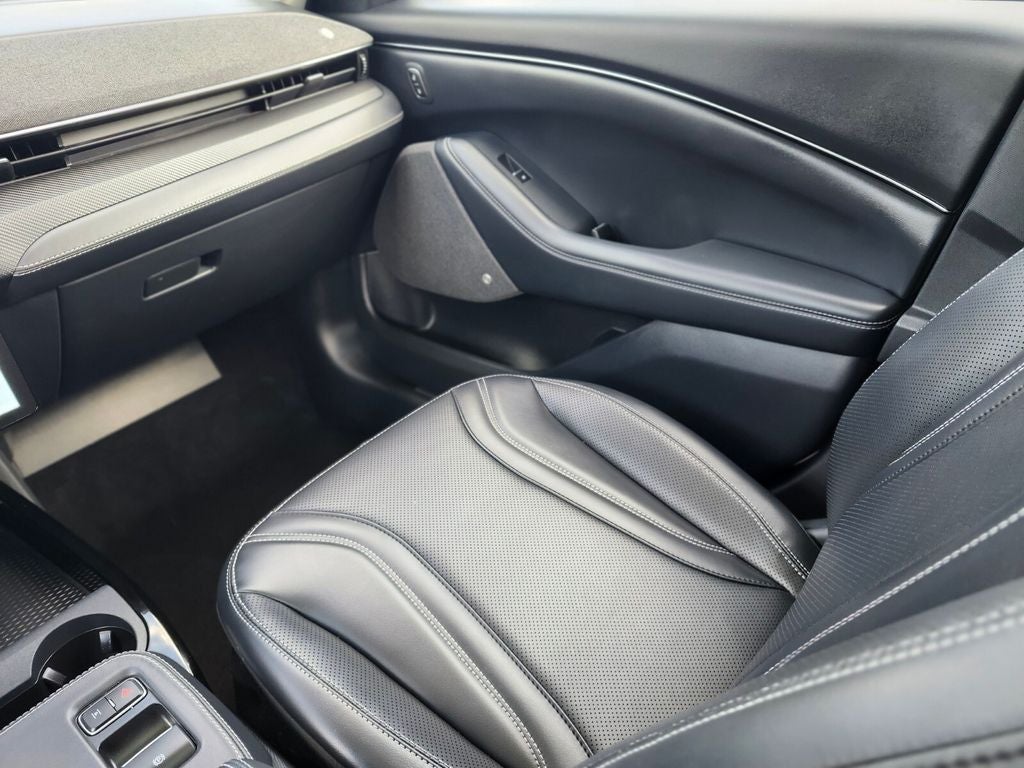 2021 Ford Mustang Mach-E Premium