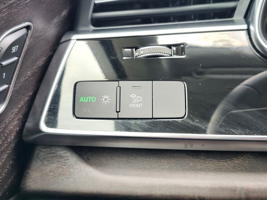 2023 Audi Q7 55 Premium Plus quattro
