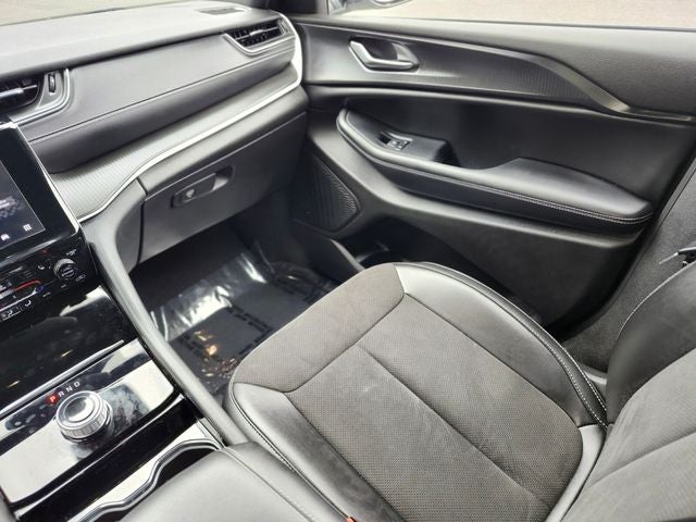 2023 Jeep Grand Cherokee L Altitude X