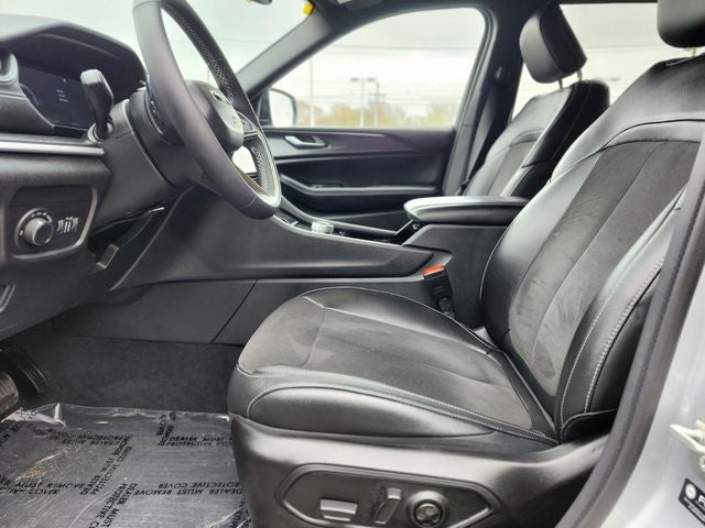 2023 Jeep Grand Cherokee L Altitude X