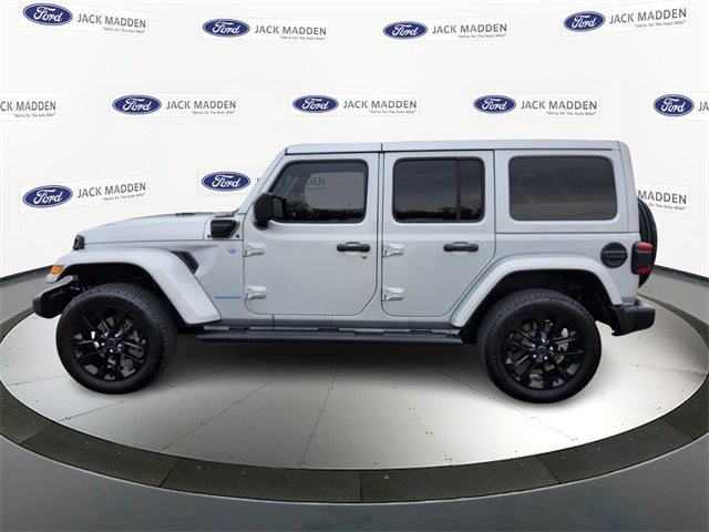 2024 Jeep Wrangler Sahara 4xe