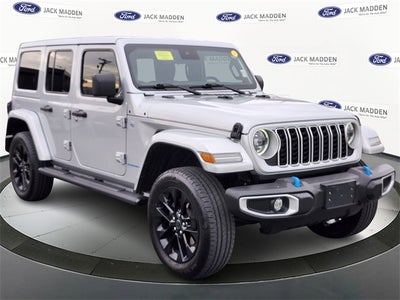 2024 Jeep Wrangler Sahara 4xe