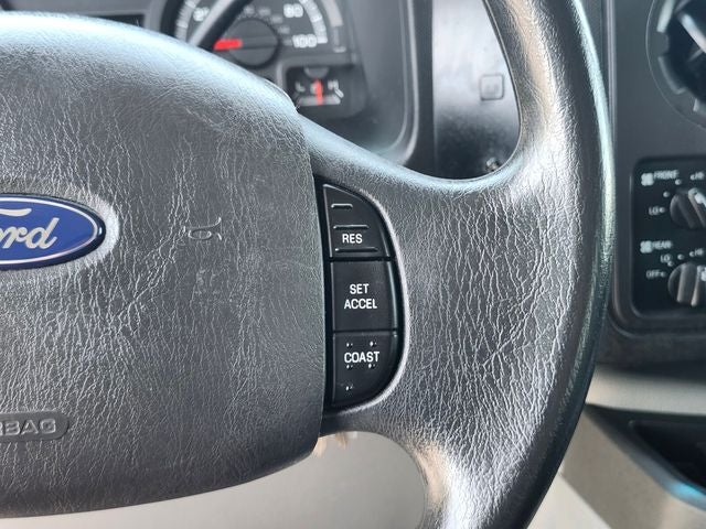 2012 Ford E-350SD XLT