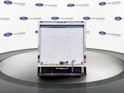 2015 Ford E-350SD Base Cutaway