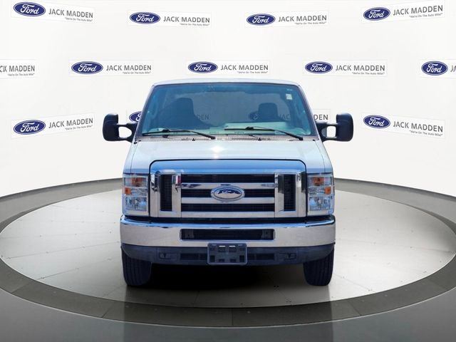 2015 Ford E-350SD Base Cutaway