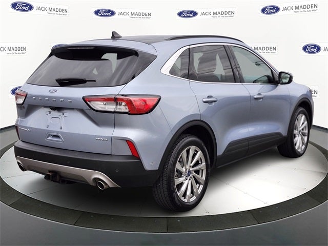 2022 Ford Escape Titanium
