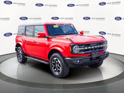 2023 Ford Bronco Outer Banks
