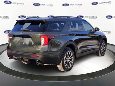 2022 Ford Explorer ST-Line