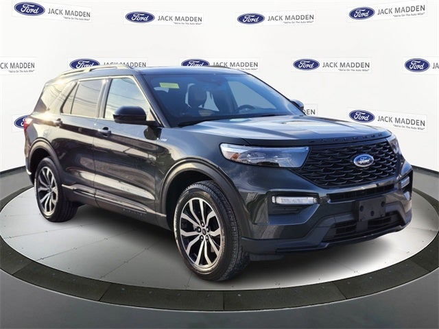 2022 Ford Explorer ST-Line