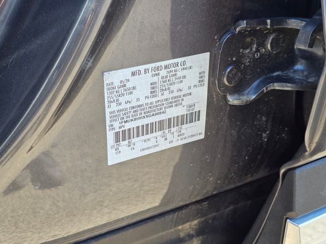 2025 Ford Explorer Platinum