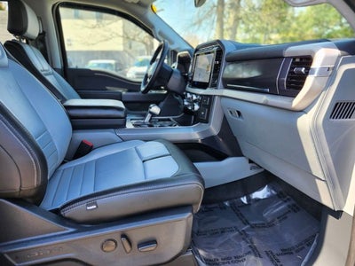 2023 Ford F-150 Lightning XLT